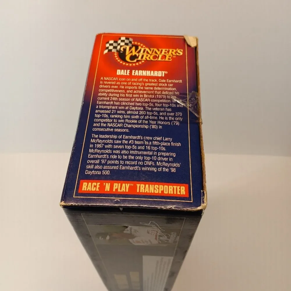 Nascar Winner's Circle Dale Earnhardt #3 Race 'N Play™ Transporter GM Goodwrench